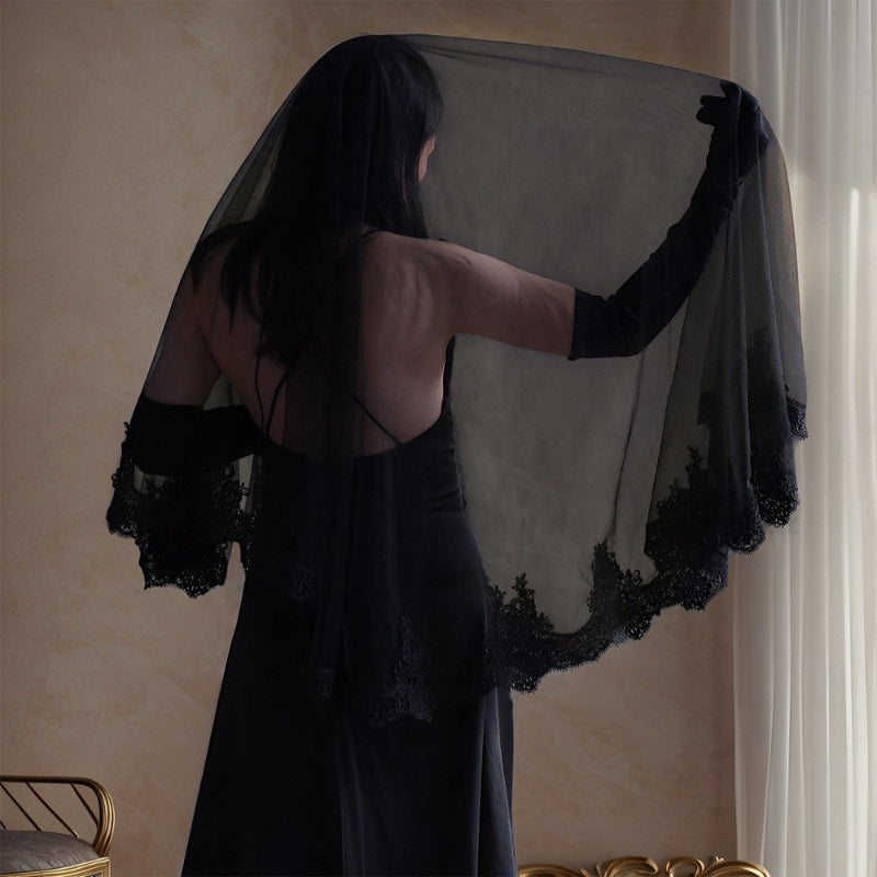 Black short bridal veil with scalloped lace trim and sheer tulle edge
