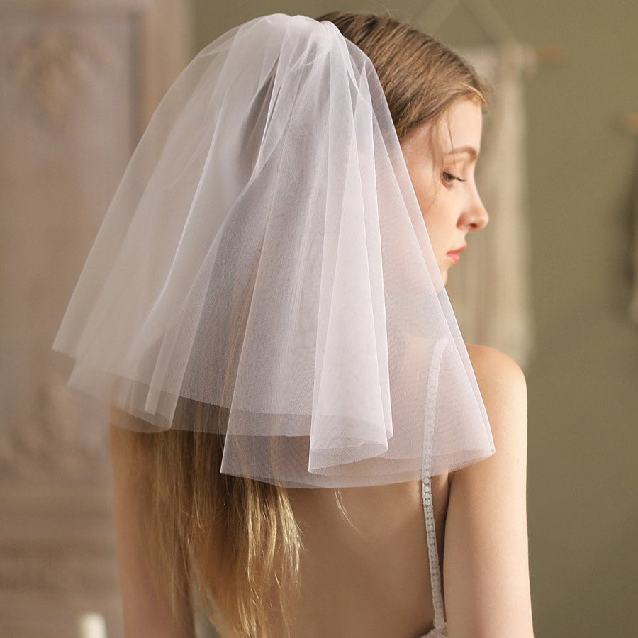 Ivory short two-layer bridal veil, draped sheer tulle layers