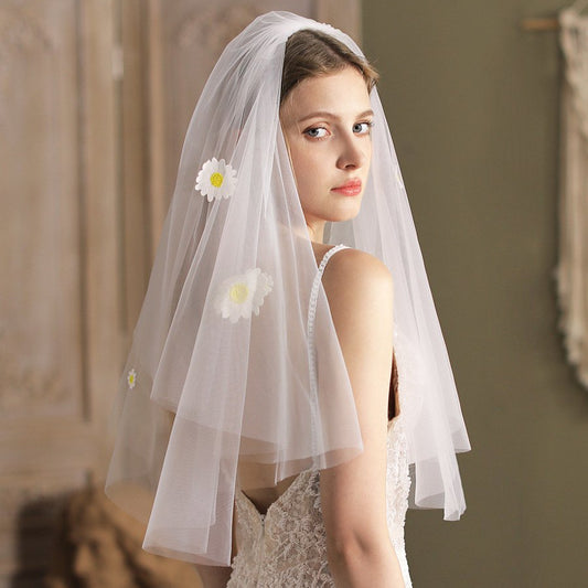 Ivory short bridal veil with daisy appliques on sheer tulle